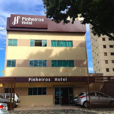 Pinheiros Hotel Goiânia Buitenkant foto